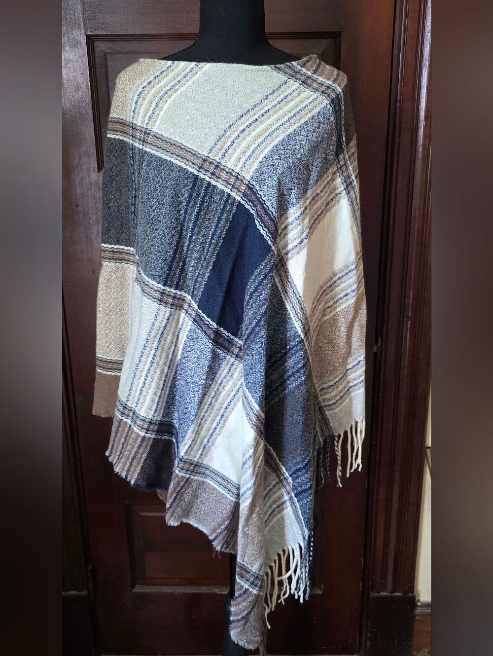 Coco + Carmen Navy, Cream & Tan Plaid Fringe Throw